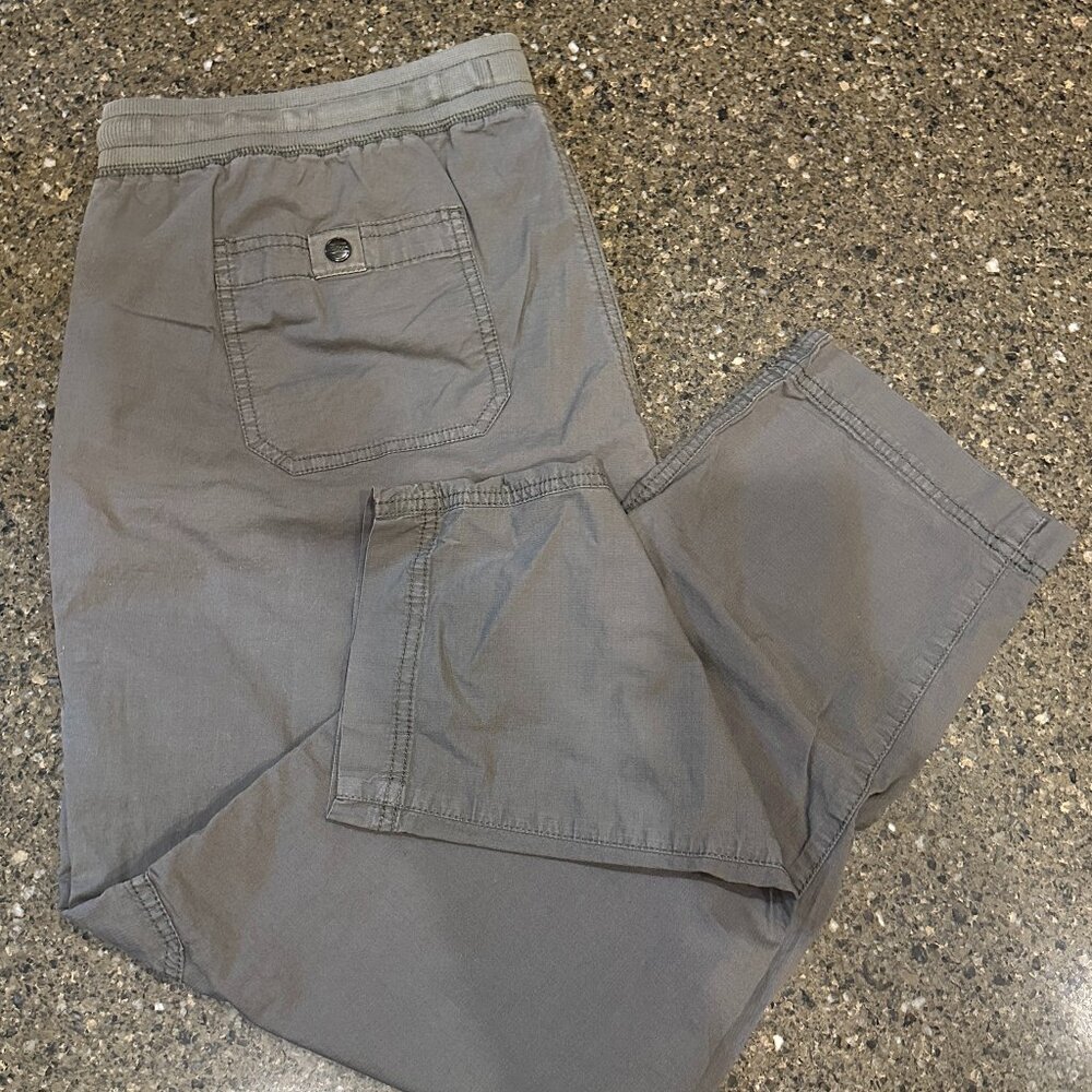 Women's L.L.Bean Stretch Ripstop Pull-On Pants, Slim-Leg
